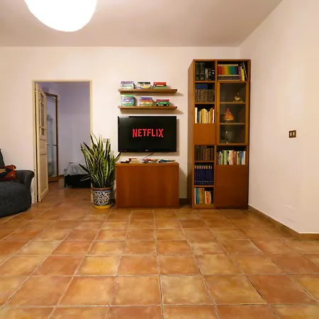 Area 52 Storia Ed Eleganza Vicino Ai Teatri Apartment *